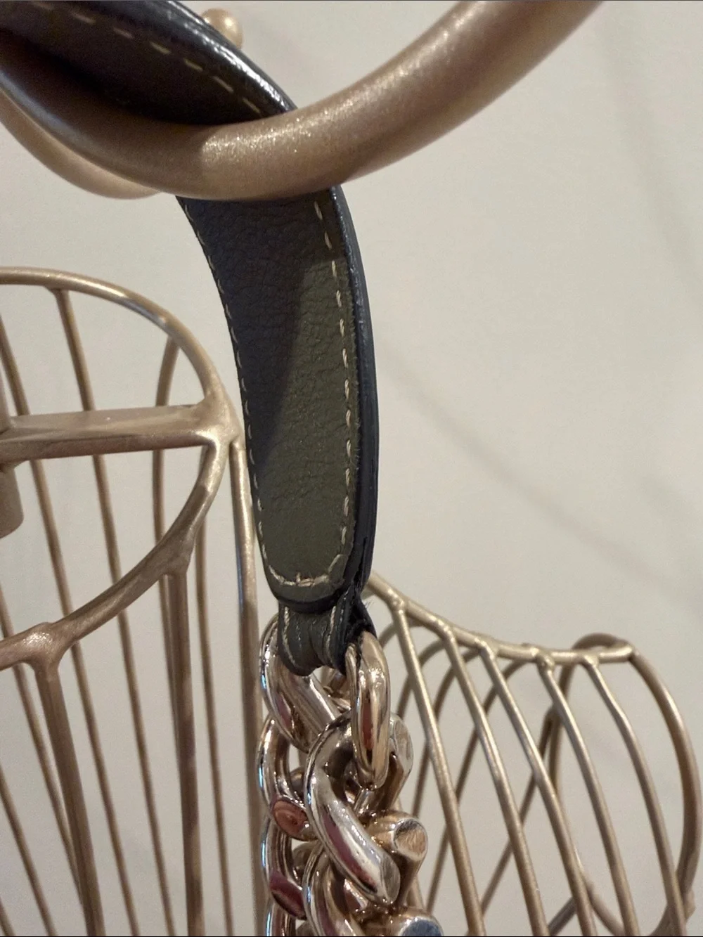 Valentino Olive Green Leather Shoulder Bag with Gold Chain Straps - Picture 6 of 14